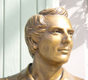 Joseph-Smith-bust-1